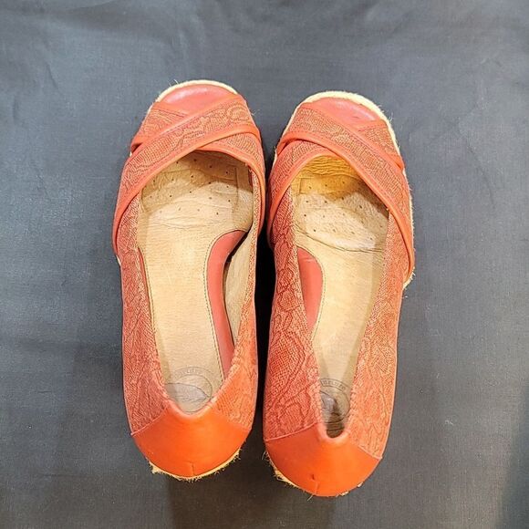 NURTURE WOMEN'S ANTONIA LEATHER WEDGE ESPADRILLE PUMPS - Picture 10 of 14